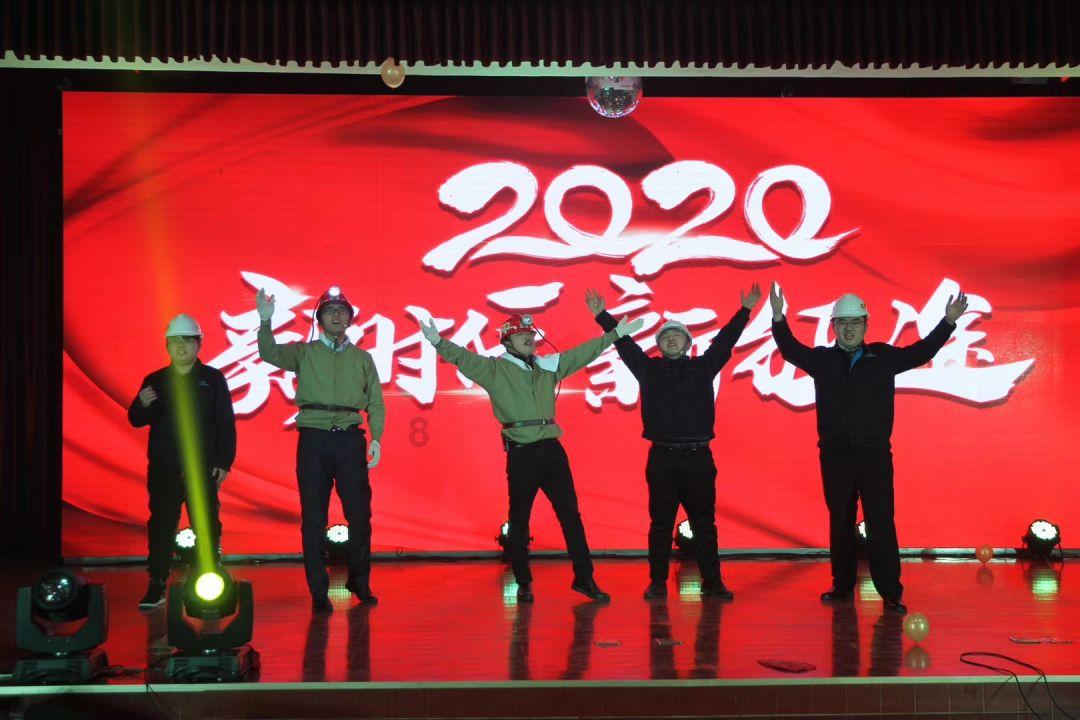 丫丫为什么这么瘦游戏画面